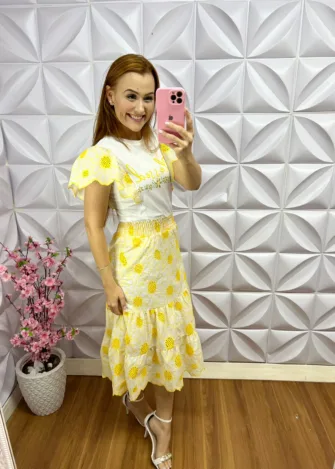 Conjunto Saia Lasie de Algodão e Tshirt Carina - Amarelo - Milla Chic