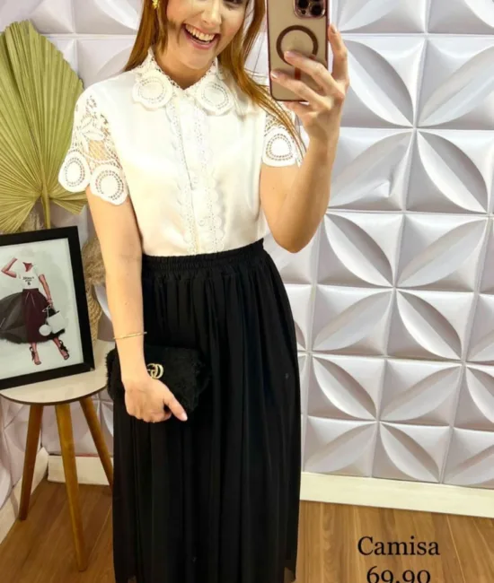 Saia Tule Longa com Lastex na Cintura Adriele - Preta - Milla Chic