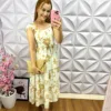 Milla Chic - millachic com br vestido longuete floral no alfaiataria luna areia Vestido Longuete Floral no Alfaiataria Luna - Areia - Milla Chic