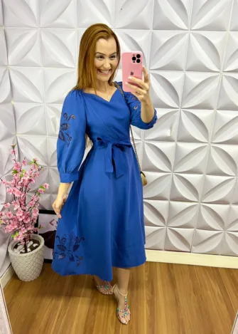 Vestido no Linhocel Bordado Richelieu Tália - Azul - Milla Chic