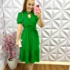 Vestido Dunna Com Gola Laço e Botões Madrepérola Marcelina - Verde - Milla Chic