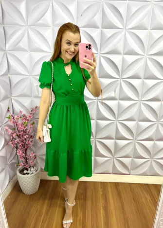 Vestido Dunna Com Gola Laço e Botões Madrepérola Marcelina - Verde - Milla Chic