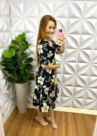 Vestido Dunas Floral Ate o Joelho Com Marias Estela - Preto - Milla Chic