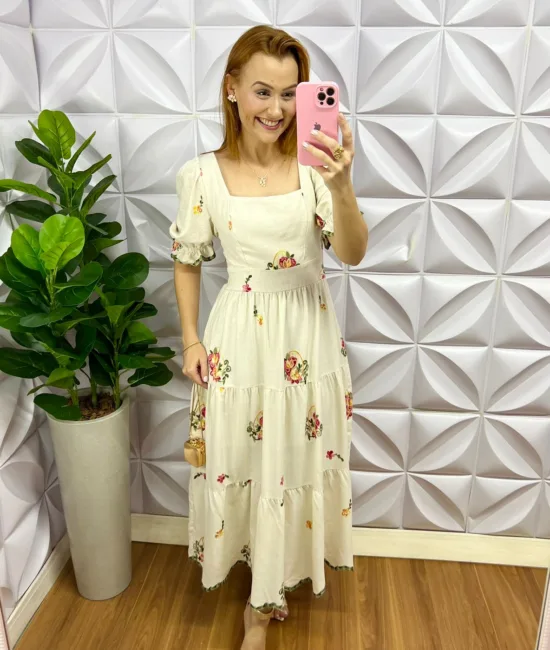 Vestido Linhocel Bordado Manga Princesa Longo Luara - Areia  e Rosa - Milla Chic