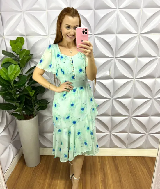 Vestido no Chiffon Floral Mídi Catarina - Verde Claro - Milla Chic