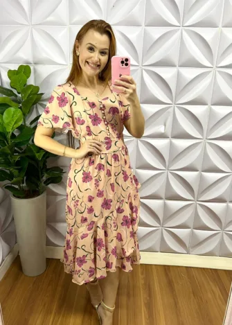 Vestido no Chiffon Floral Mídi Catarina - Areia Com Rosa - Milla Chic