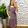 Vestido no Chiffon Floral Mídi Catarina - Preto com Roxo - Milla Chic