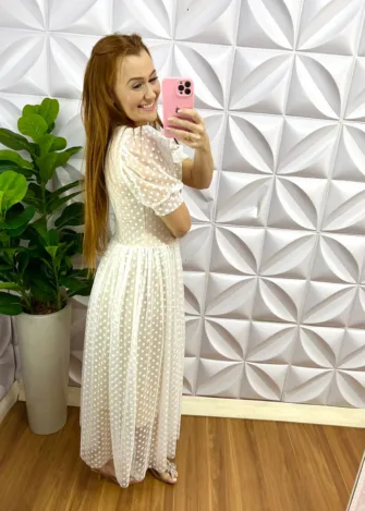 Vestido Tule Bolinha Com Guipper Longo Anastásia - Branco - Milla Chic