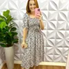 Milla Chic - millachic com br vestido viscolinho manga raglan com lastex sophia preto copia Vestido Viscolinho Manga Raglan Com Lastex Sophia - Areia com Azul - Milla Chic