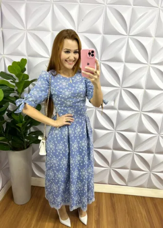 Conjunto Jeans Bordado Mídi Com Manga Princesa Priscila - Azul Claro - Milla Chic