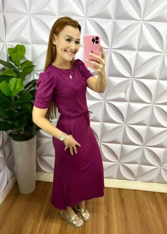 Conjunto Tecido Moletinho Com Bolsos Na Blusa e Saia Mídi Melissa - Fuschia - Milla Chic