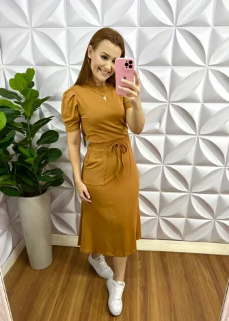 Conjunto Tecido Moletinho Manga Princesa Saia Mídi Melissa - Mostarda - Milla Chic