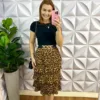 Saia Crepe Alfaiataria Plissada De Camadas Anylara - Onça - Milla Chic