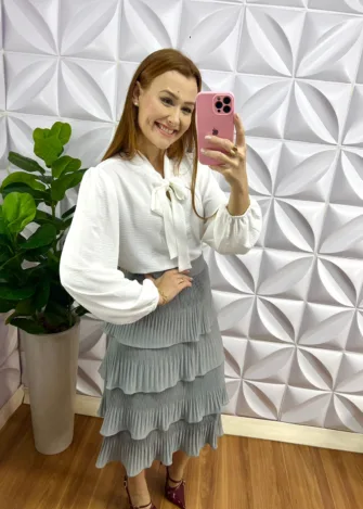 Saia Crepe Alfaiataria Plissada De Camadas Anylara - Cinza - Milla Chic