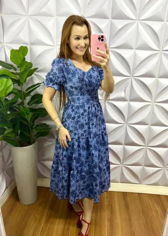 Vestido Jeans Bordado Em Alto Relevo Mídi Rebecca - Azul Escuro - Milla Chic