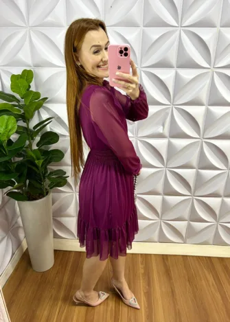 Vestido Tule Gola Alta Manga Longa Pala De Lastex Na Cintura Curto Cor Lisa Adele - Cereja - Milla Chic