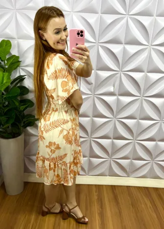 Vestido Viscolinho Estampado Curto Manga Raglan Ester - Areia - Milla Chic