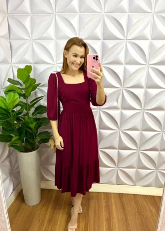 Milla Chic - millachic com br vestido viscolinho midi com manga 78 samira cereja Vestido Viscolinho Mídi Com Manga 7/8 Samira - Cereja - Milla Chic