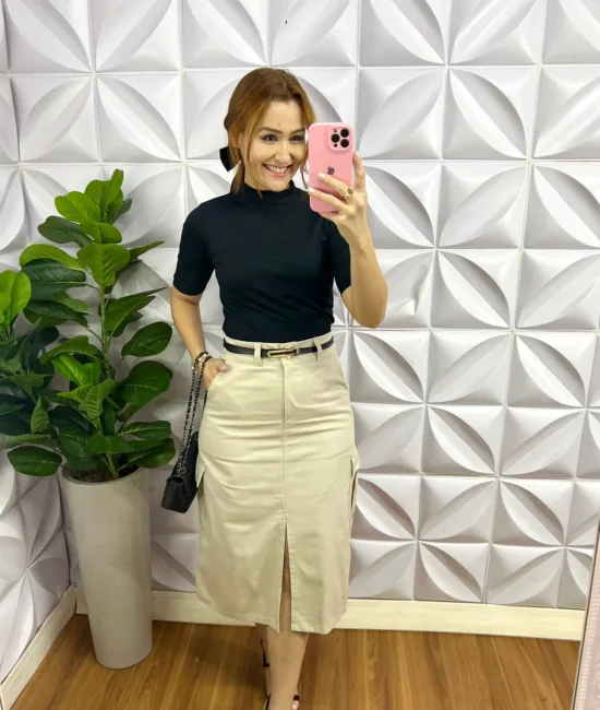Blusa Canelada Com Manga 3/4 Gola Alta Paty - Preta - Milla Chic