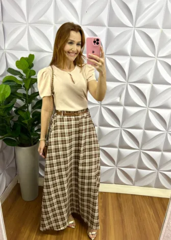 Blusa Dunna Decote Gota Com Botão Manga Princesa Gabriely - Areia - Milla Chic