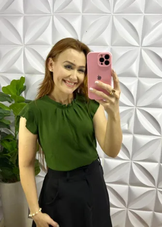 Blusa Dunna Gola Drapeada Manga Babadinho Olivia - Verde - Milla Chic