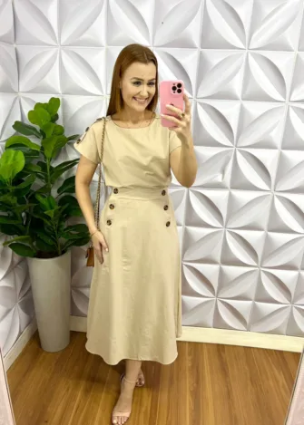 Milla Chic - millachic com br conjunto linho com elastano midi com botao tartaruga teresa areia Conjunto Linho Com Elastano Mídi Com Botão Tartaruga Teresa - Areia - Milla Chic