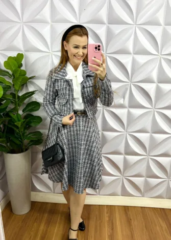 Milla Chic - millachic com br conjunto tweed Conjunto Tweed Três Peças Com Saia Godê Elisa - Preto - Milla Chic