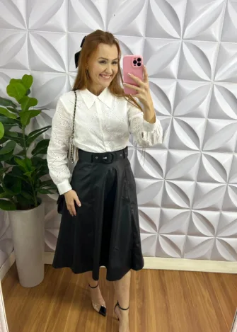 Saia De Couro Cinto Encapado Evase Sirlene - Preta - Milla Chic