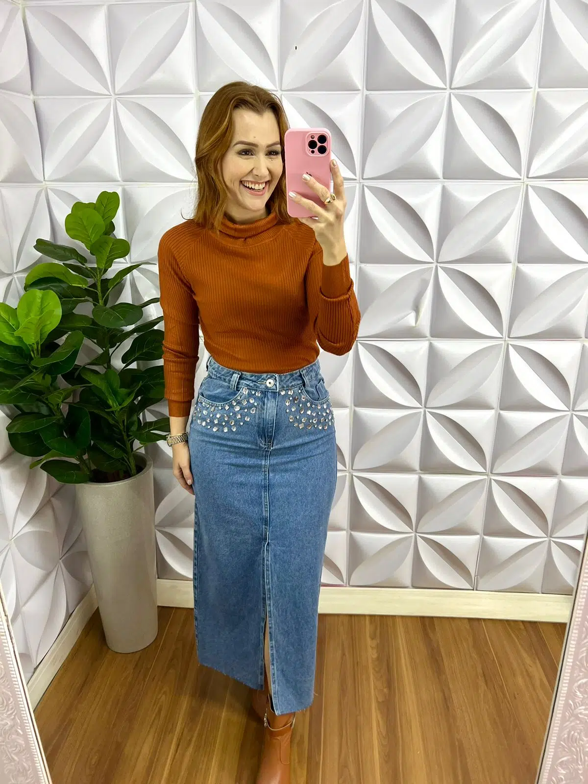 Saia Jeans Com Fendas Frontal E Pedrarias Liana - Azul - Milla Chic
