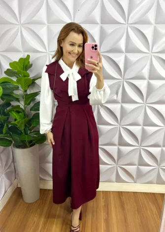 Milla Chic - millachic com br vestido crepe alfaiataria midi colete diana cereja Vestido Crepe Alfaiataria Mídi Colete Diana - Cereja - Milla Chic