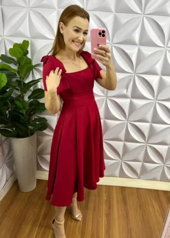 Vestido Crepe Alfaiataria Mídi Godê Com Laço Alice - Cherry - Milla Chic