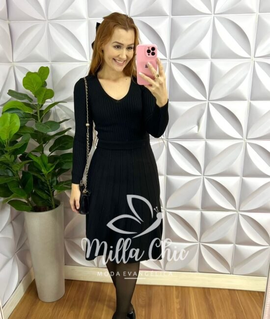 Vestido Tricot Com Pala Na Cintura Saia Evase Lyra - Preto - Milla Chic