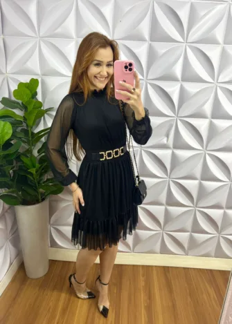 Vestido Tule Gola Alta Manga Longa Pala De Lastex Na Cintura Curto Cor Lisa Adele - Preto - Milla Chic