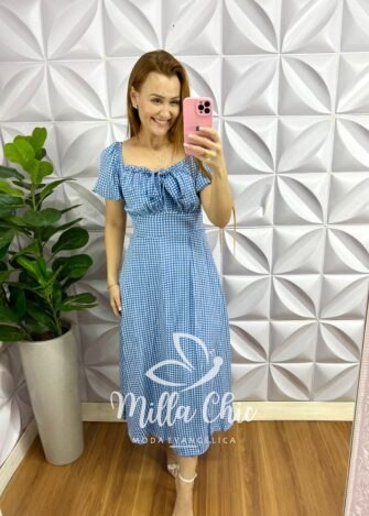 Vestido Viscolinho Mídi Estampado Flaviana - Azul e Branca - Milla Chic