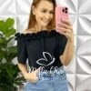 Blusa Crepinho Com Trabalhado de Flor Loren - Preta - Milla Chic