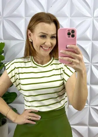 Saia De Couro Com Bolso Lateral Rosália - Verde - Milla Chic
