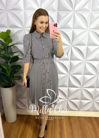 Vestido Alfaiataria Listrado Com Saia Plissada Manga 7/8 Aurora - Preto - Milla Chic