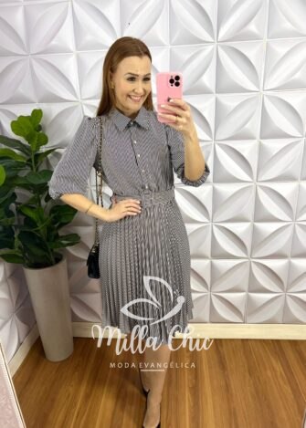 Vestido Alfaiataria Listrado Com Saia Plissada Manga 7/8 Aurora - Preto - Milla Chic