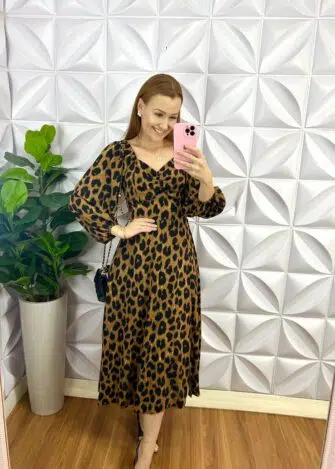 Vestido Viscolinho Mídi Manga Longa Estampado Sheila - Onça - Milla Chic