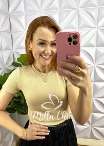 Saia Tule Mídi Com Flores Bordadas Isabella - Preta - Milla Chic