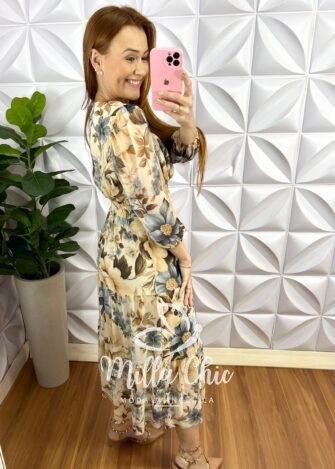 Vestido Tule Decote Quadrado Drapeados No Busto Três Marias Manga 7/8 Damares - Areia - Milla Chic