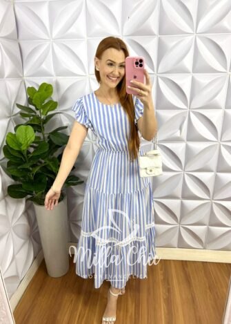 Vestido Viscolinho Com Guipper e Manga Babadinho Liziane - Azul - Milla Chic