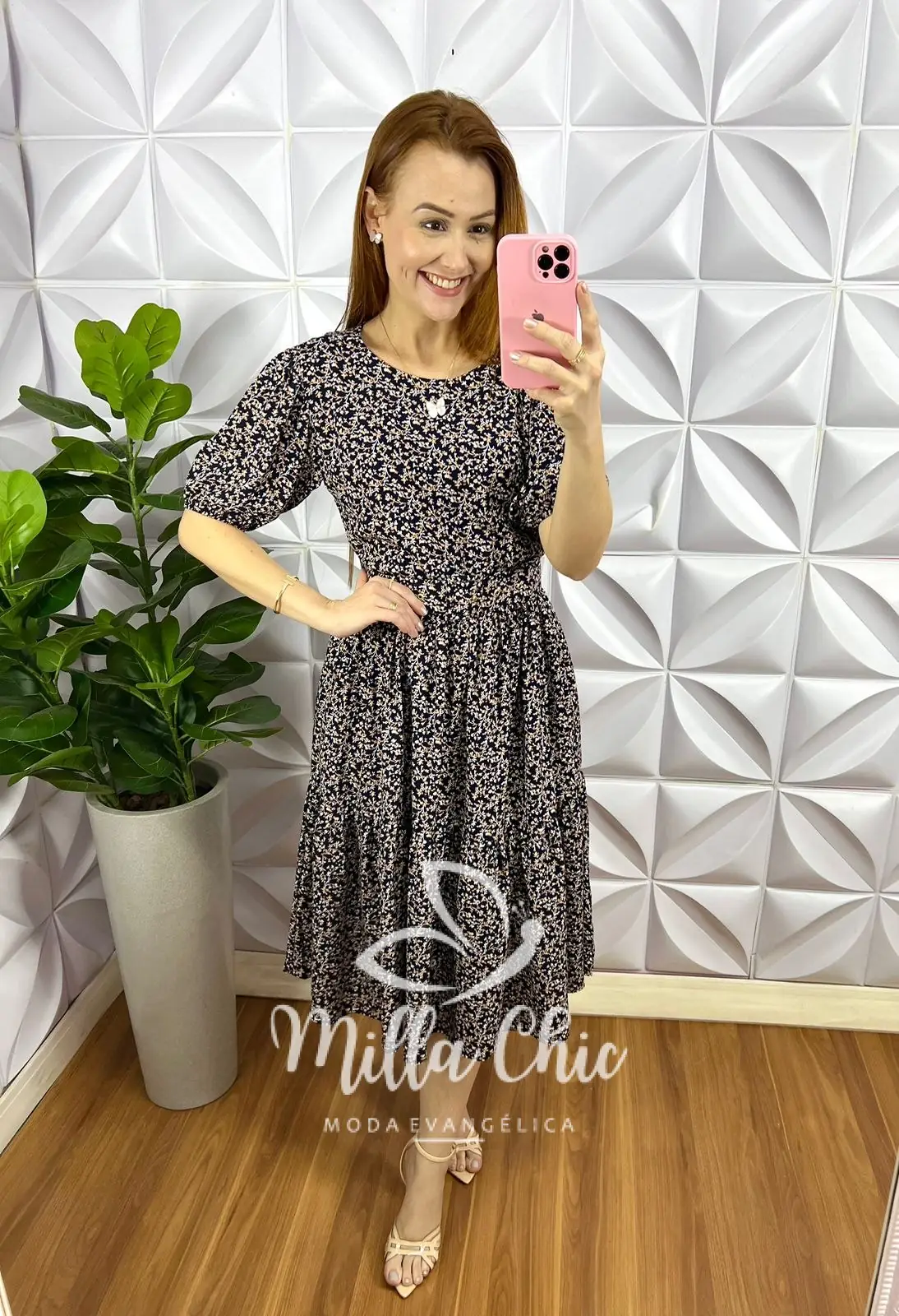Vestido Viscolinho Mídi Com Cinto Encapado Hope – Preto – Milla Chic Vestido Viscolinho Mídi Com Cinto Encapado Hope - Preto - Milla Chic