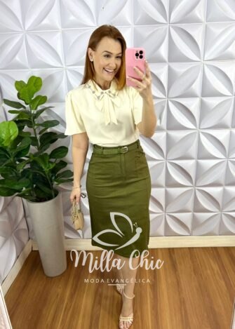 Camisa Crepe de Seda Com Laço Na Gola E Strass Silvia - Areia - Milla Chic