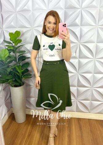 Milla Chic - millachic com br conjunto no linhocel midi com botoes dourado maria isabel areia copia copia 3 Conjunto Blusa Viscolycra Saia Anarruga Com Cinto Encapado Paula - Verde - Milla Chic