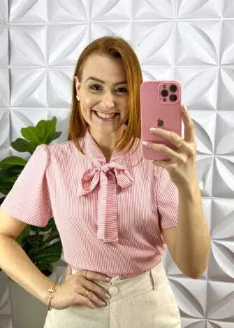 Saia Linhão Reta Com Fenda Frontal Camélia - Areia - Milla Chic