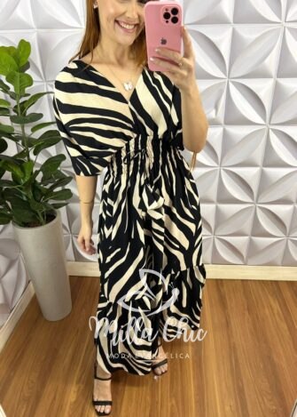 Vestido Crepe Midi Com Fendas Laterais Faby - Preto - Milla Chic