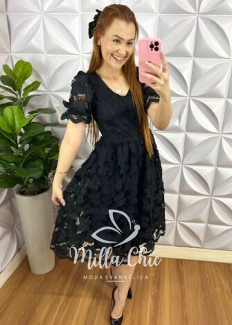 Milla Chic - millachic com br vestido richelieu bordado midi caimento gode ana paula preto 3 Vestido Richelieu Bordado Mídi Caimento Godê Ana Paula - Preto - Milla Chic