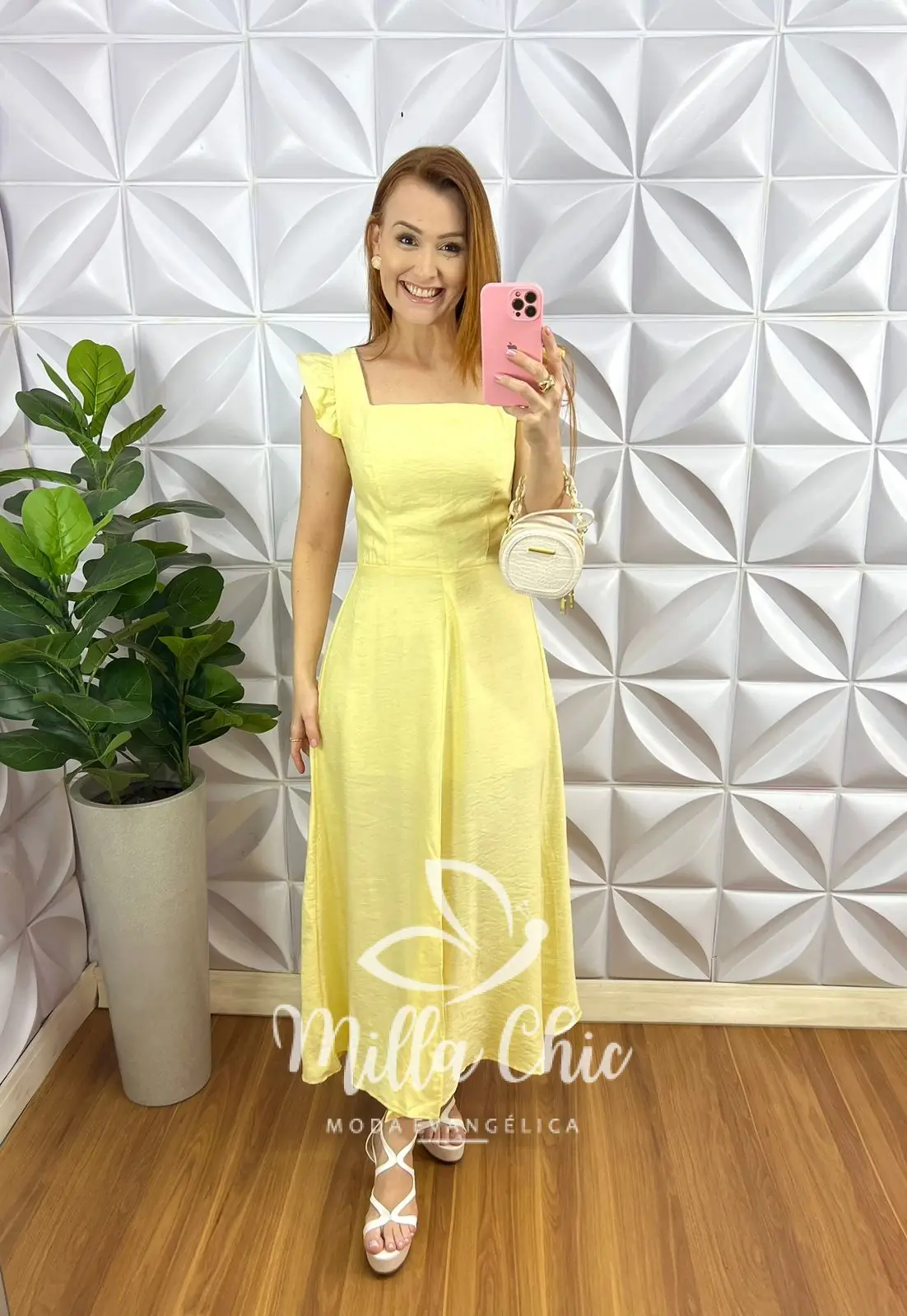 Vestido Cambraia de Linho Com Bojo Manga Babadinho Aline – Manteiga – Milla Chic Vestido Cambraia de Linho Com Bojo Manga Babadinho Aline - Manteiga - Milla Chic