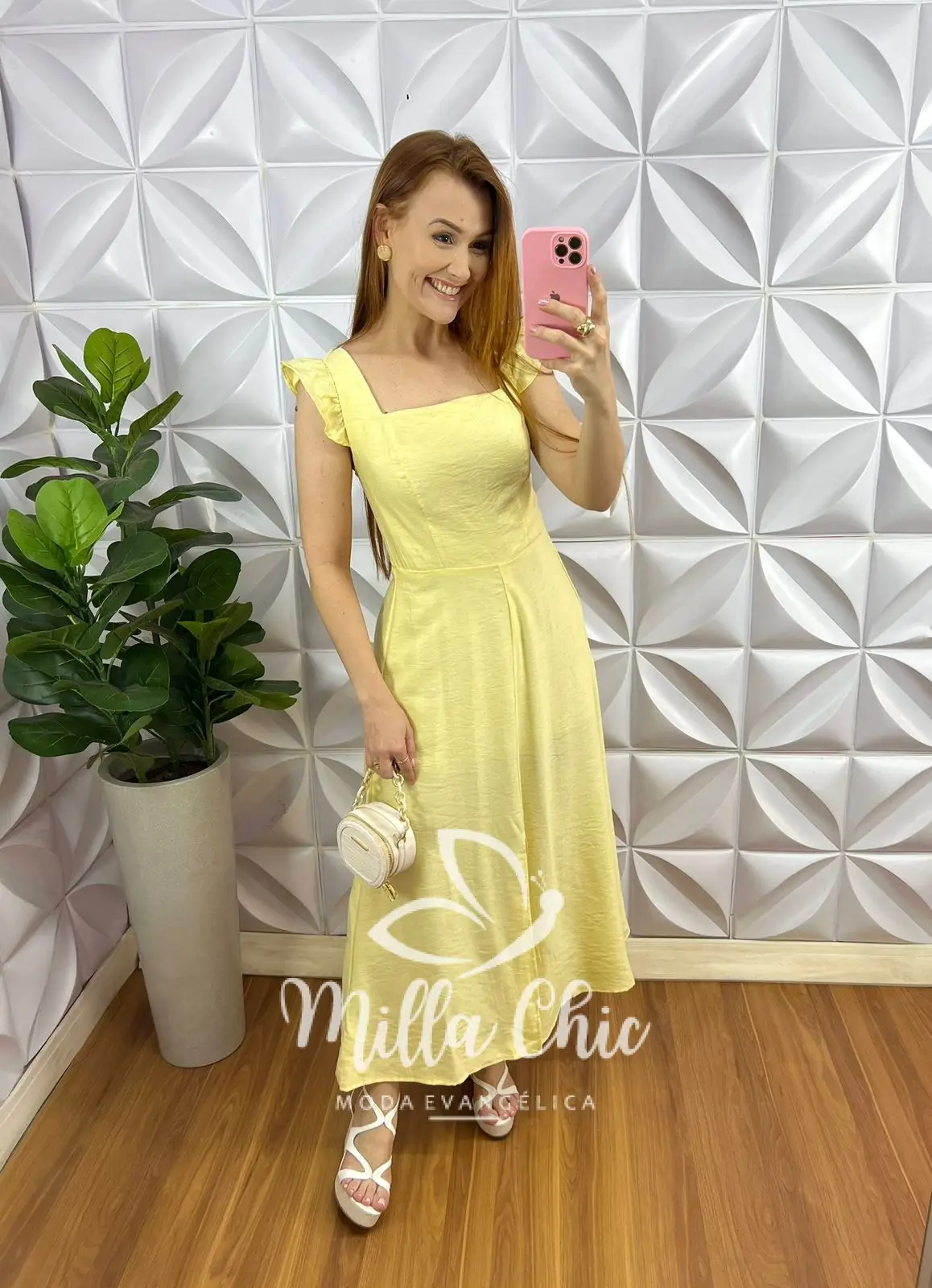 Vestido Cambraia de Linho Com Bojo Manga Babadinho Aline – Manteiga – Milla Chic Vestido Cambraia de Linho Com Bojo Manga Babadinho Aline - Manteiga - Milla Chic